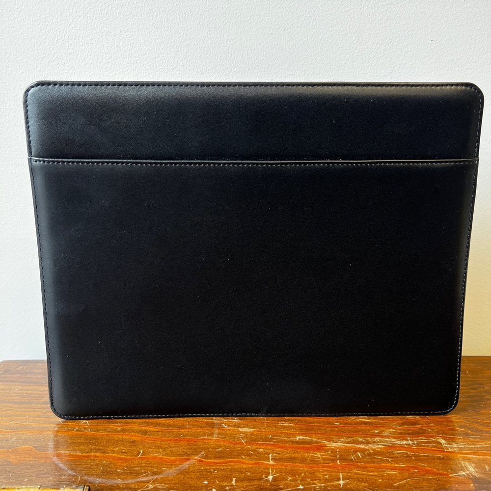 Levenger Rope leather letter accordion file